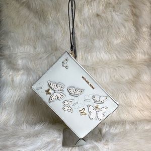 Michael Kors BUTTERFLIES XL ZIP WRISTLET/CLUTCH
